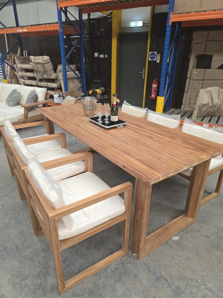 6 seater outdoor dining set