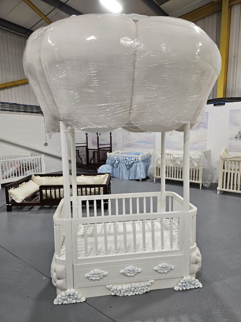 hot air balloon velvet cot with storage