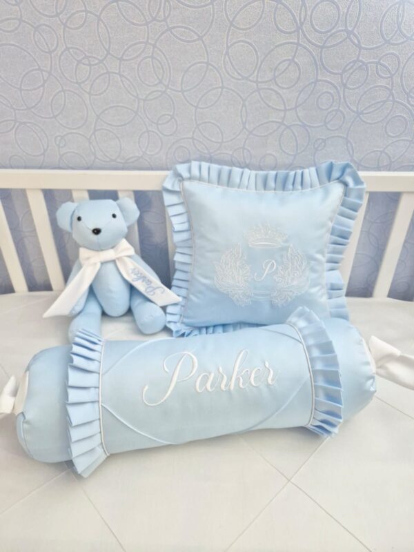 Crown baby blue set
