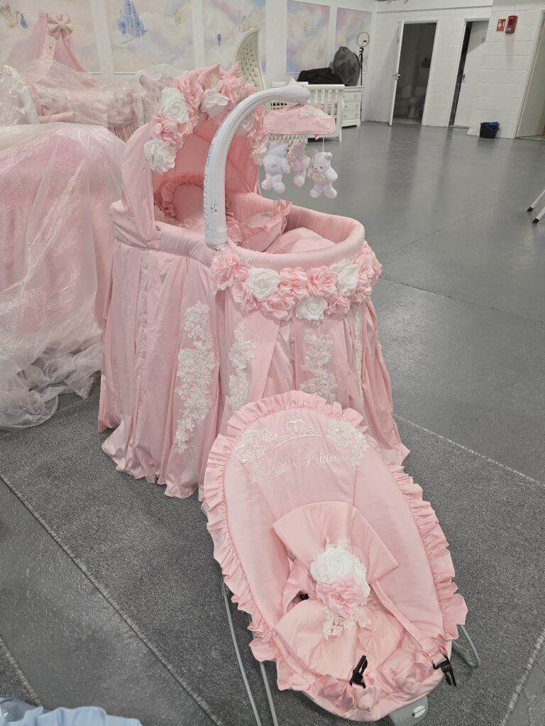 bouncer, pink little princess